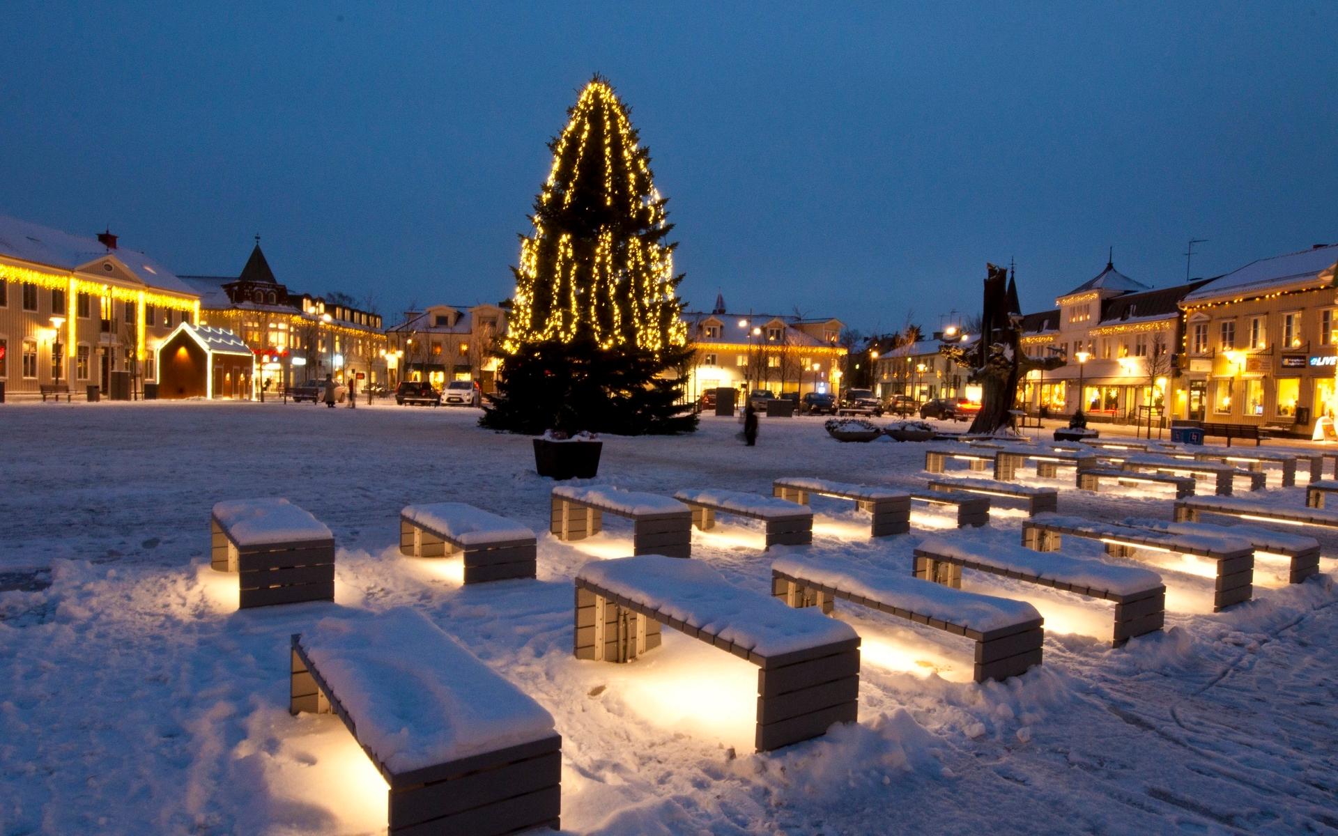 År 2012 prydde denna julgran torget i Kungsbacka.