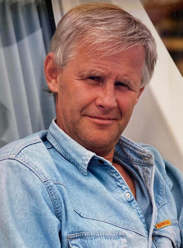 Lennart Hansson, Vallda, har gått bort. Han blev 82 år.