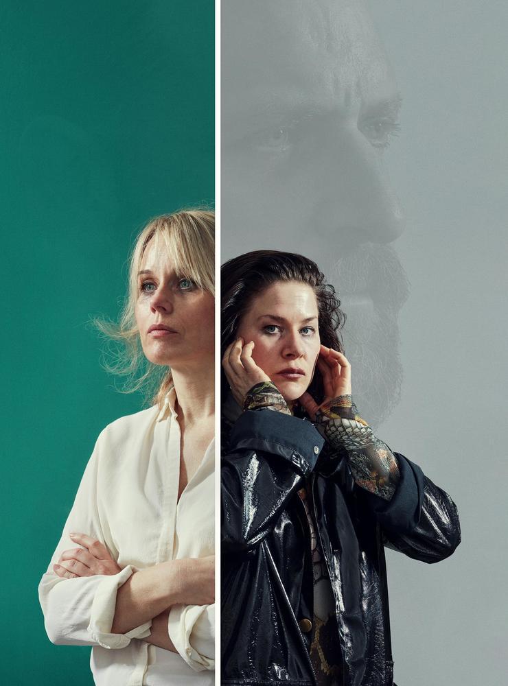 Ex är en nyskriven teaterföreställning av Marius von Mayenburg med Helena af Sandberg och Emma Bromée i huvudrollerna. Den spelas på Kungsbacka teater 8 oktober.