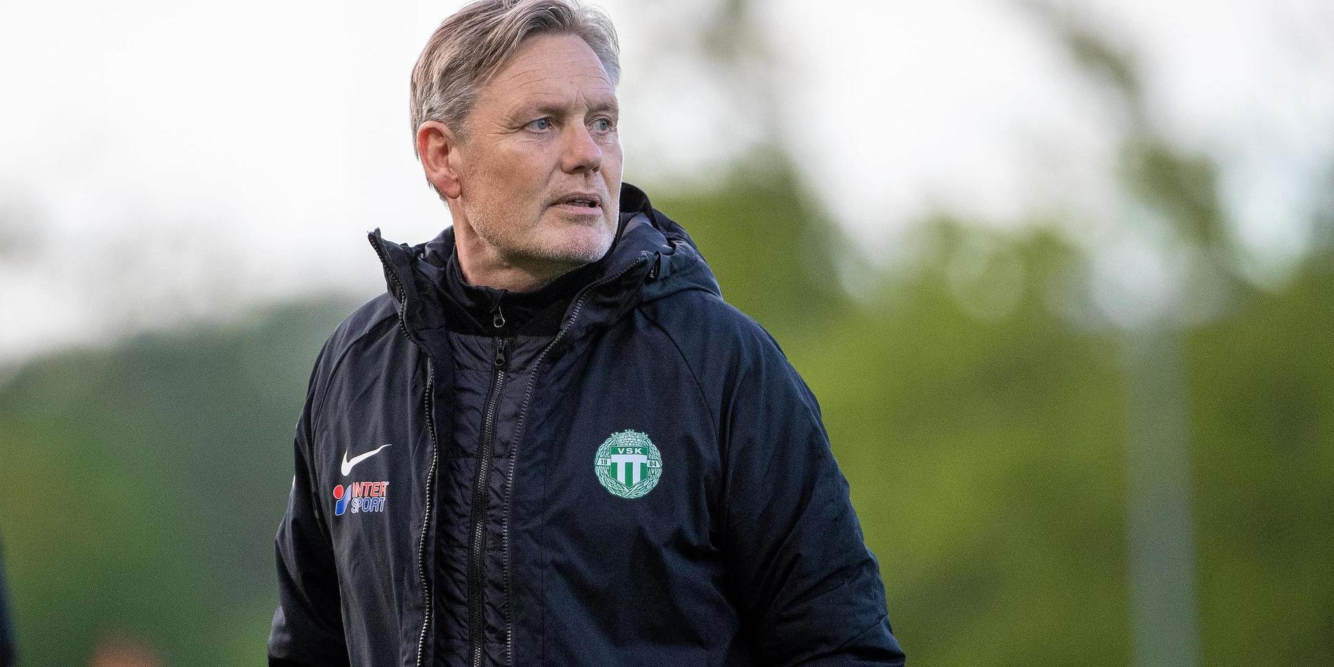 Thomas Askebrand har lämnat Västerås. Nu hoppas Åsabon på en ny roll inom fotbollen. Kanske som sportchef?