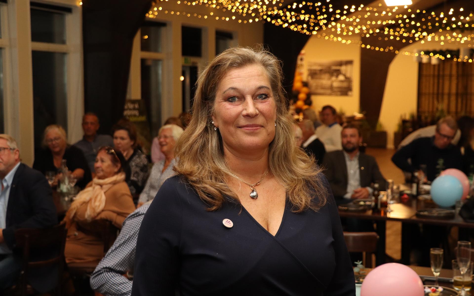 Lisa Anderssons Moderaterna behåller sin starka ställning i Kungsbacka och ser ut att kunna fortsätta styra kommunen i fyra år till.