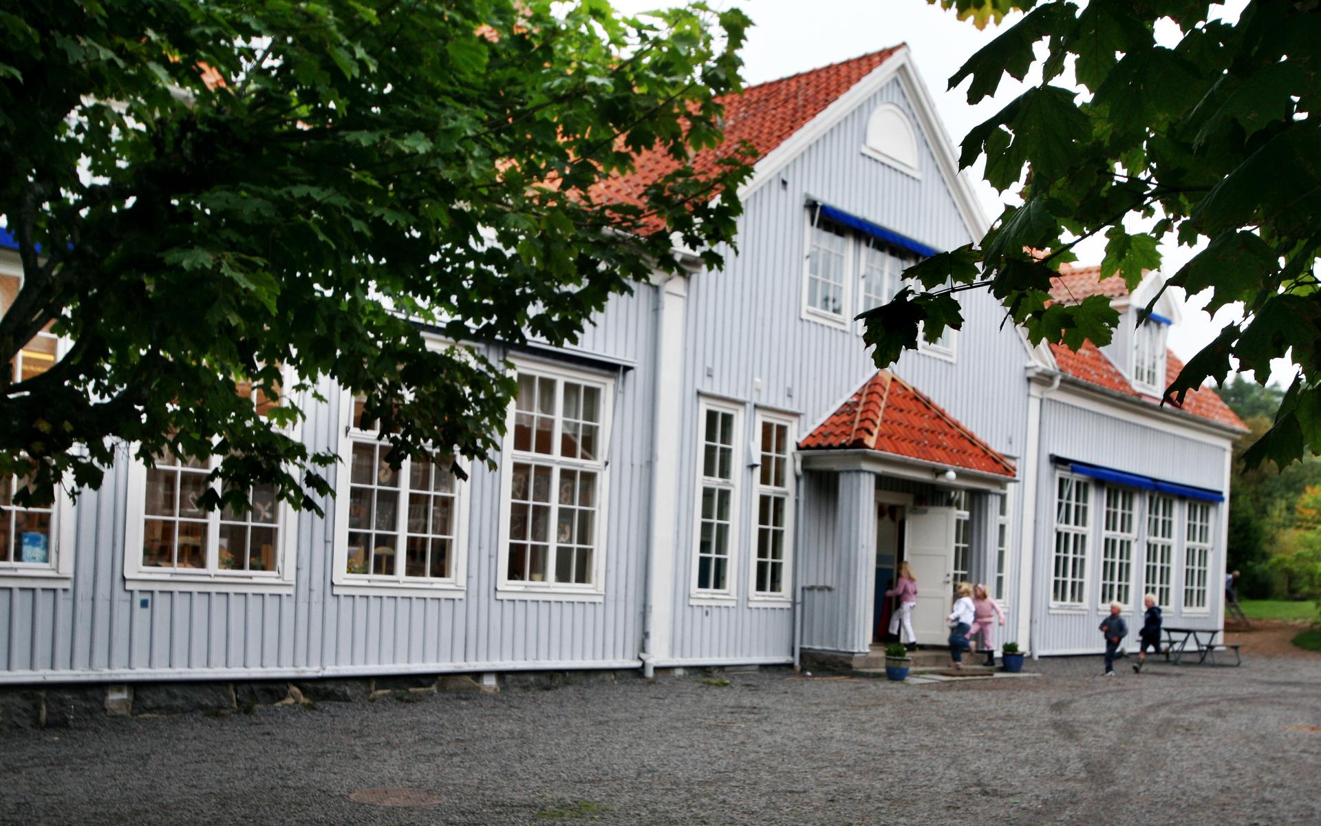 Ekenässkolan fungerade länge som lågstadieskola, innan den övergavs när nya Särö skola stod färdig. Arkivfoto.